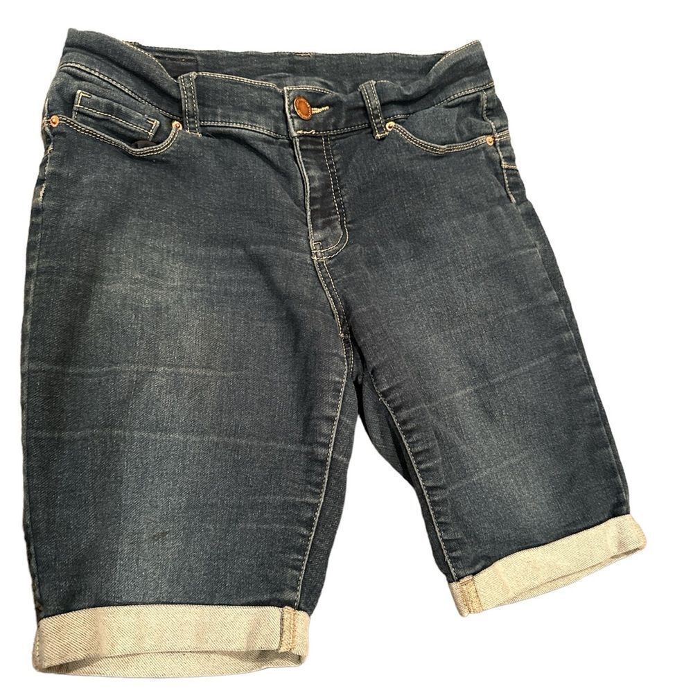 Juicy Couture Bermuda Shorts Size 4